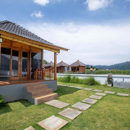 D Sila'S Tepi Danu Villas Kintamani & Natural Hot Spring Екстер'єр фото