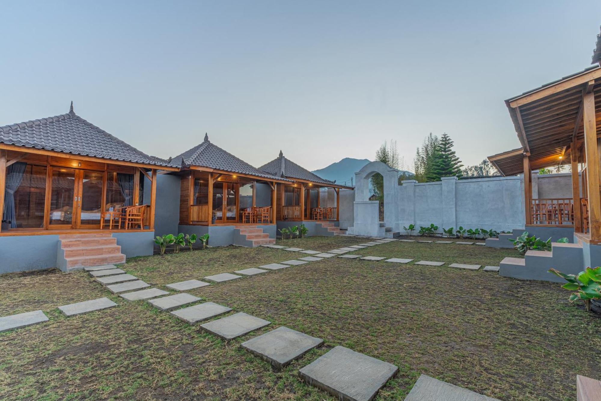 D Sila'S Tepi Danu Villas Kintamani & Natural Hot Spring Екстер'єр фото